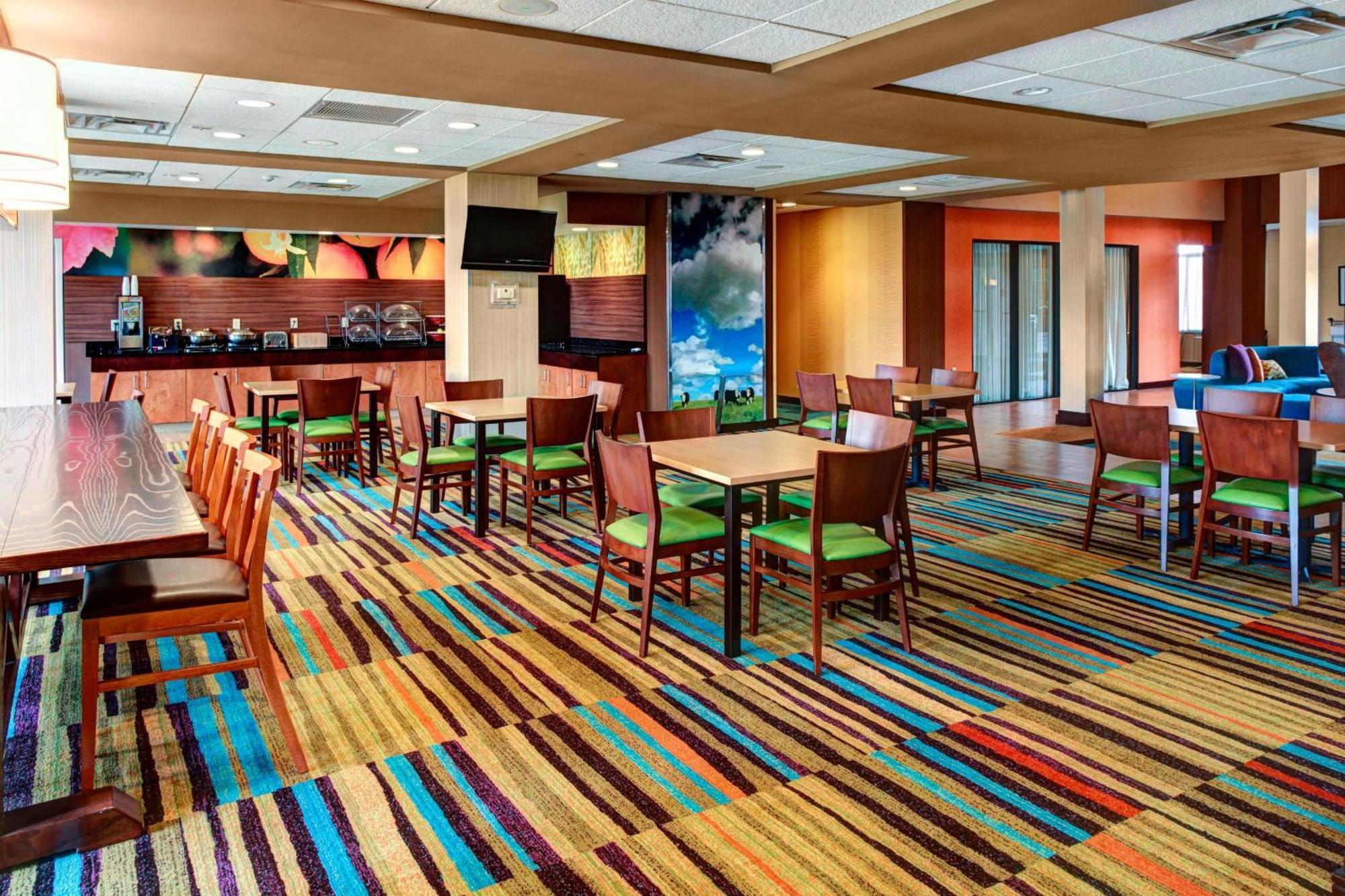 Fairfield Inn & Suites By Marriott Anniston Оксфорд Екстериор снимка