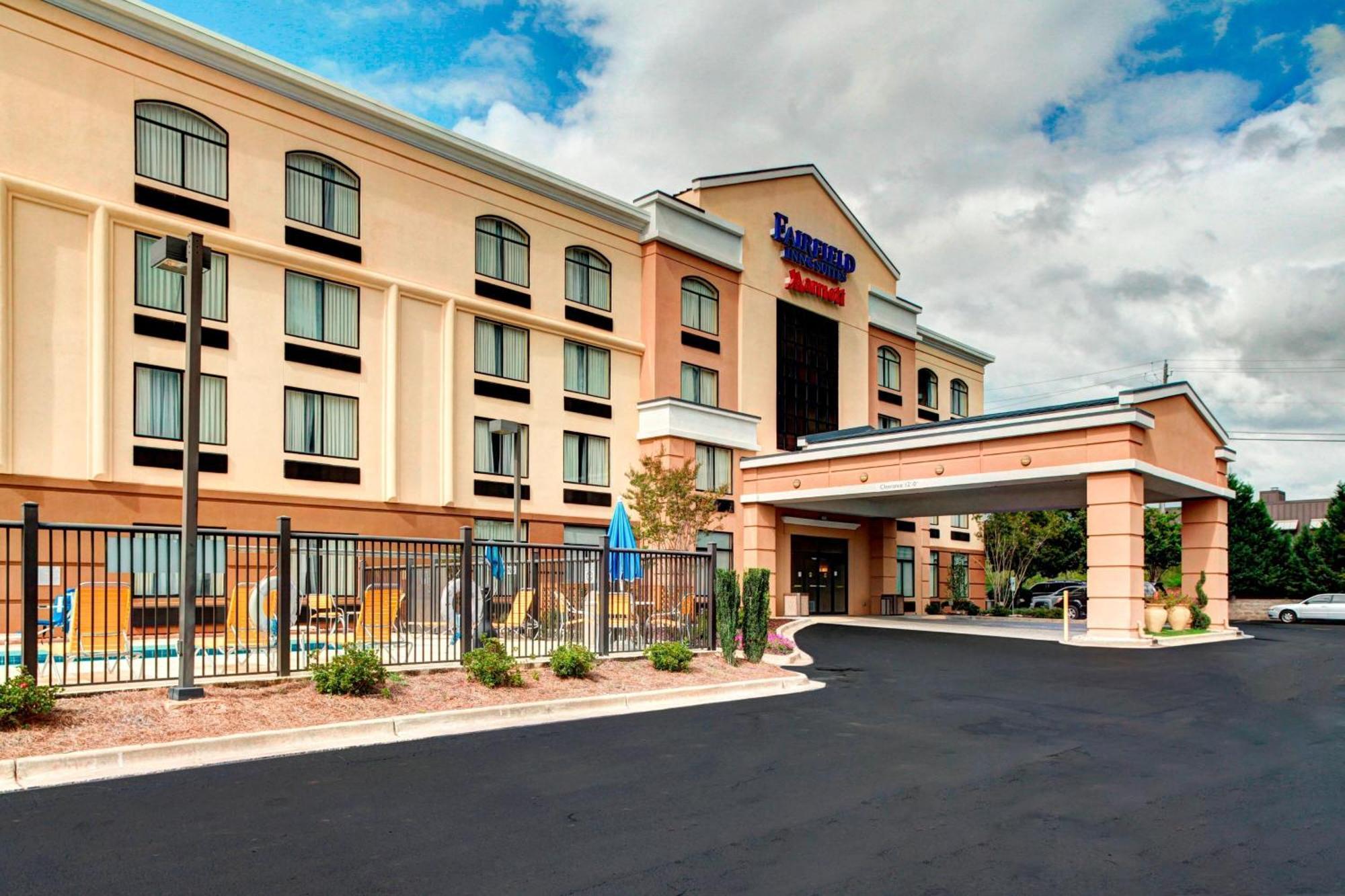 Fairfield Inn & Suites By Marriott Anniston Оксфорд Екстериор снимка
