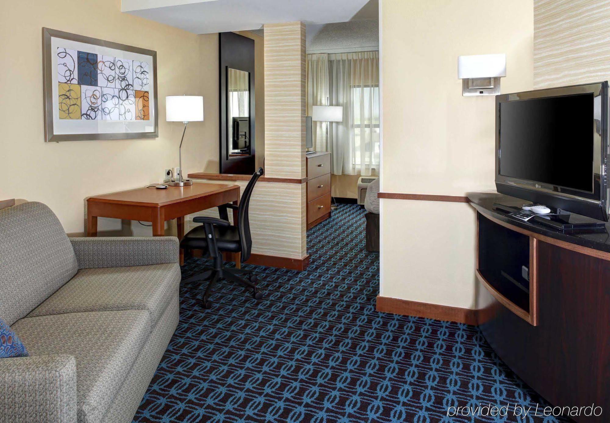 Fairfield Inn & Suites By Marriott Anniston Оксфорд Екстериор снимка