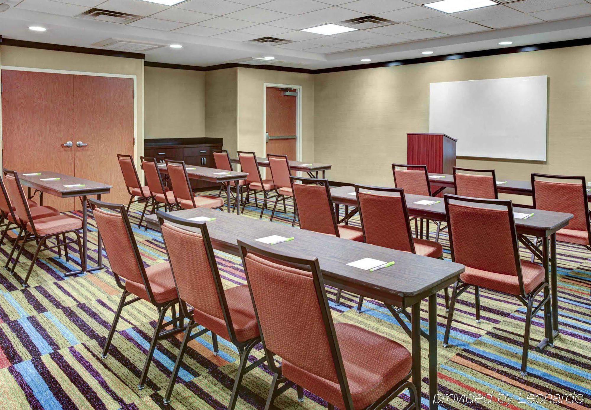 Fairfield Inn & Suites By Marriott Anniston Оксфорд Екстериор снимка